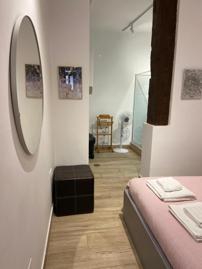 Opera-Suites Luxury La Boheme, In The Very Center Of Madrid. Ngoại thất bức ảnh